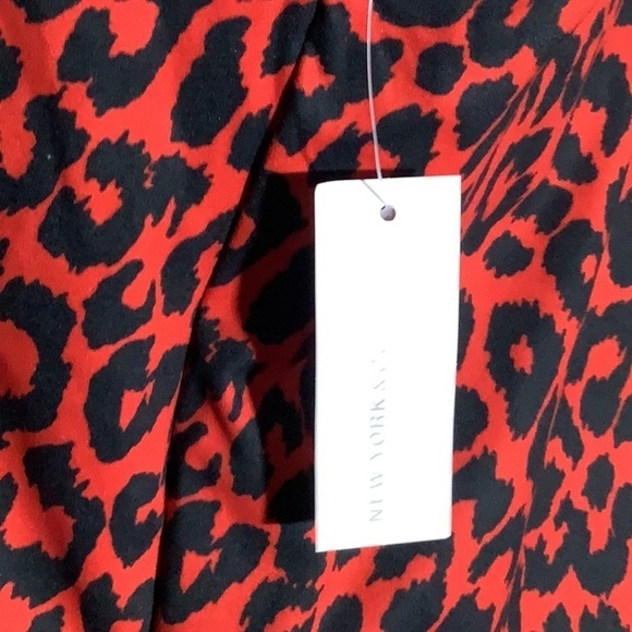 New York & Company NEW - Sz XL - smooth leopard cheetah print bra pouch smooth - Picture 2 of 7